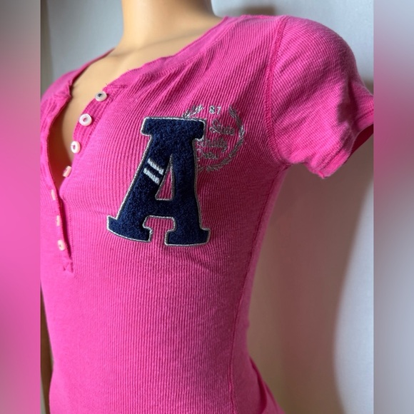 A-Embellished Pink Aeropostale Short Sleeve Top - Picture 2 of 6